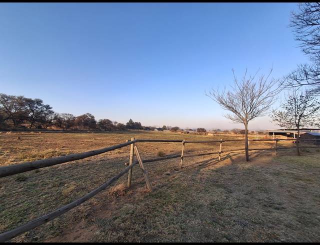 85,653M² FARM FOR SALE IN FALCON RIDGE